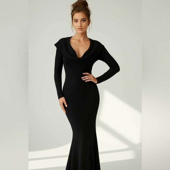 MAGNOLIA MAXI Women’s Black Sparkle Plunging Neckline Size M NWT - Picture 3 of 8